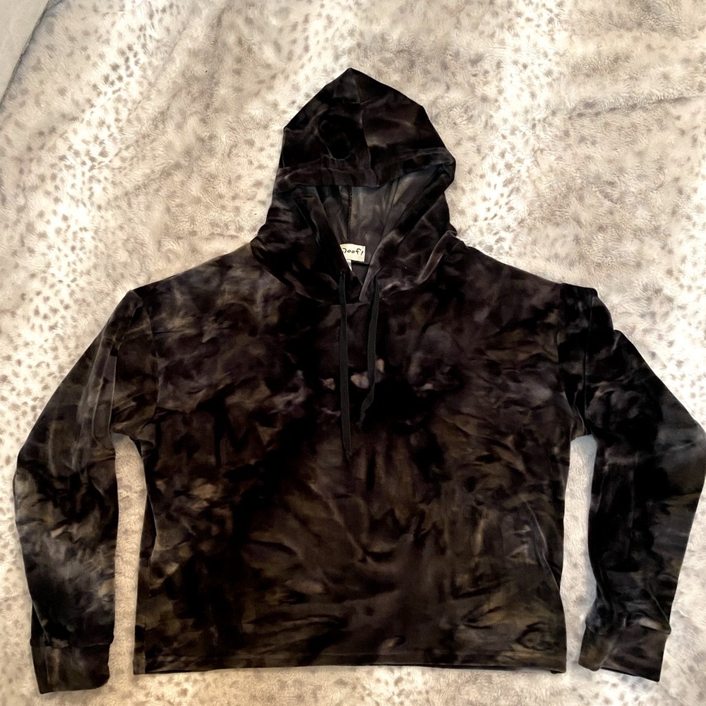Velvet Tie Dye Crop Top Hoodie
